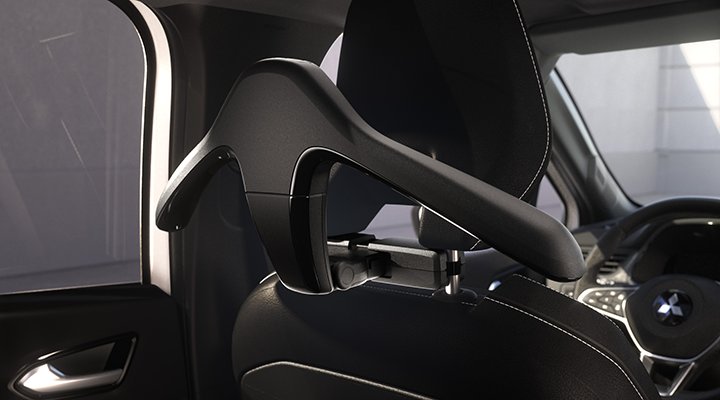 Nové Mitsubishi Grandis: Držák na opěrku hlavy